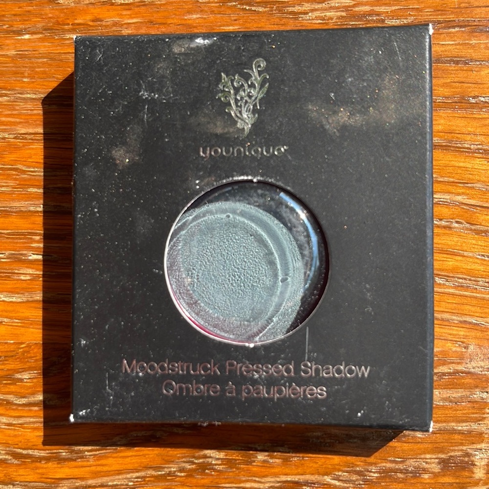 Younique Eyeshadow